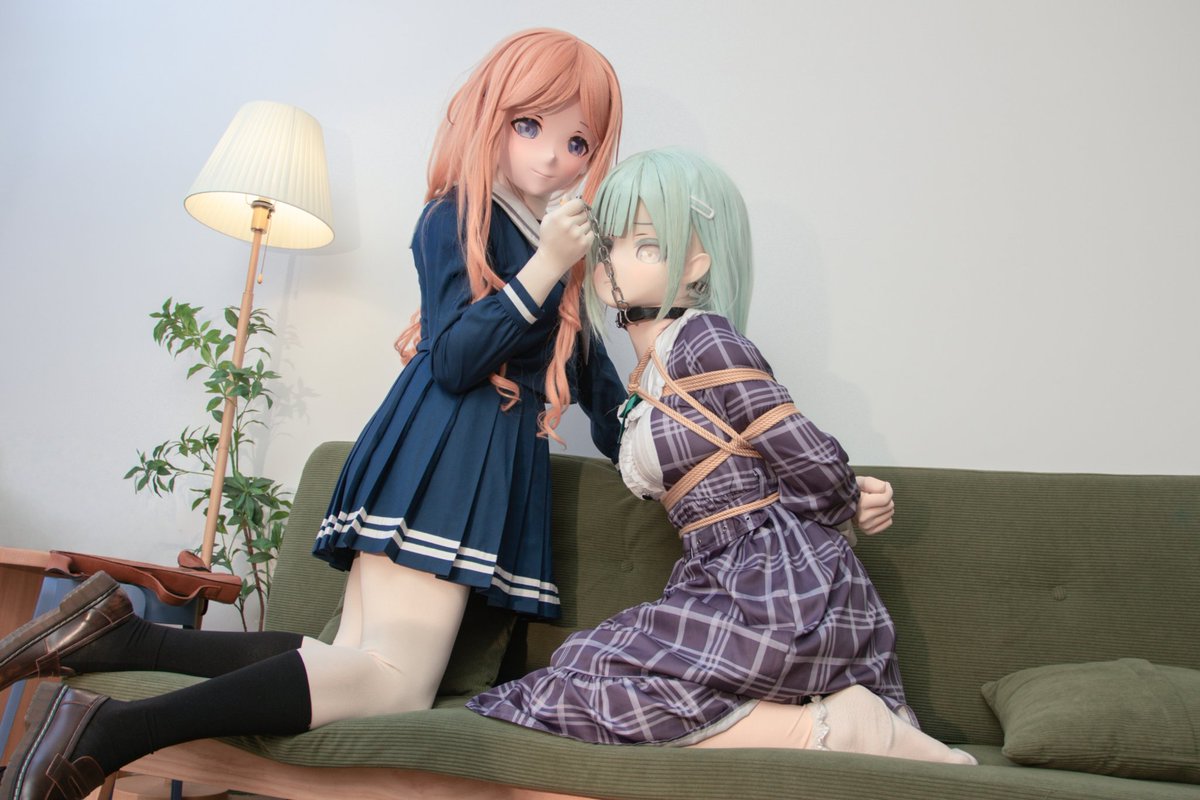 睦ちゃんはほんと、あなたをやってほしくないことばっかり…
お願いしたことはやってくれないのに
小睦真是，总做我不想让你做的事...拜托过你的事你明明都不肯做
soyo：po(🎭by <a href="/HyKigurumi/">幻荧工坊</a> )
mutsumi： <a href="/YaLi2967/">鸭梨🍐</a> 
📷： <a href="/MomomiMycs/">一方通行</a>