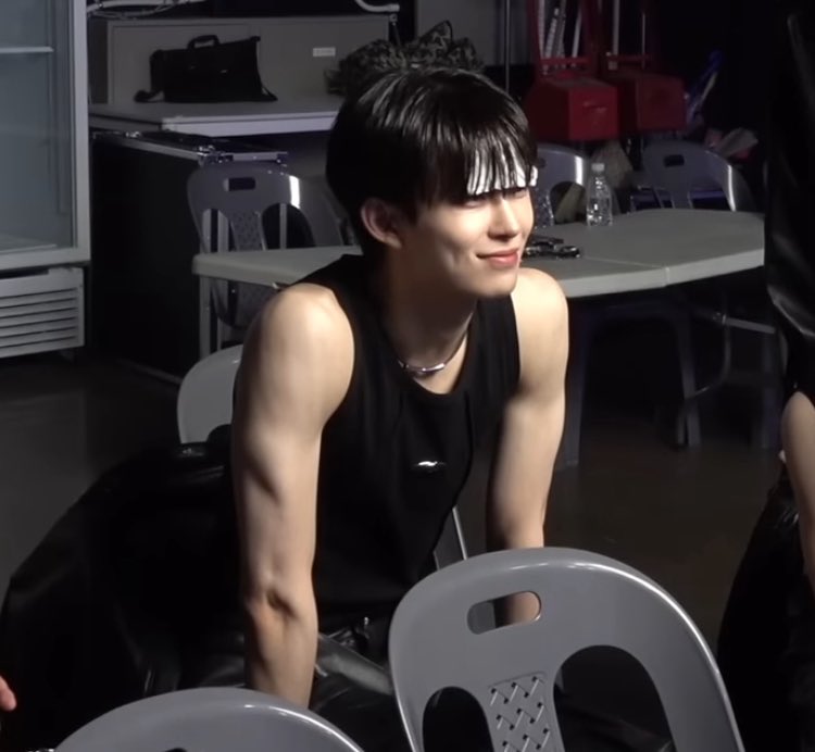 건왼 아카이브 (@leftkgw) on Twitter photo 