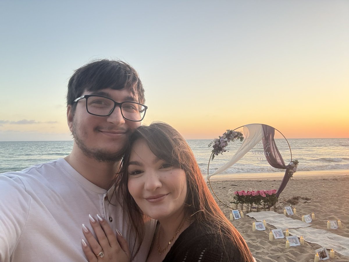 we are engaged!!❤️ i get to spend the rest of my life with this beautiful woman <a href="/DianaxRum/">Diana Rum</a> 🥹