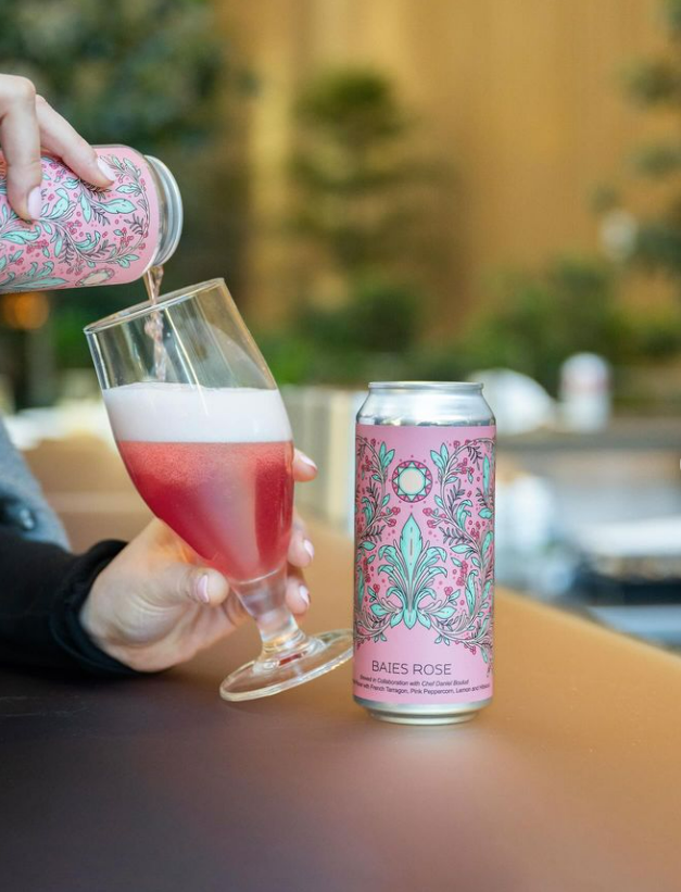 nyplatform2024's tweet image. @FCervisia 🍻Thanks , 😉~check out some of
@ChefDavidBurke's The Best NYS  Fruit #CraftBeer this Summer w/a extraordinary tasting from My Son, Hudson Valley Brewery in Beacon NY , #Silhouette #Pinapple,  or #Archangel are like a Best In Class #BaiesRose  Singapore sling or sweet