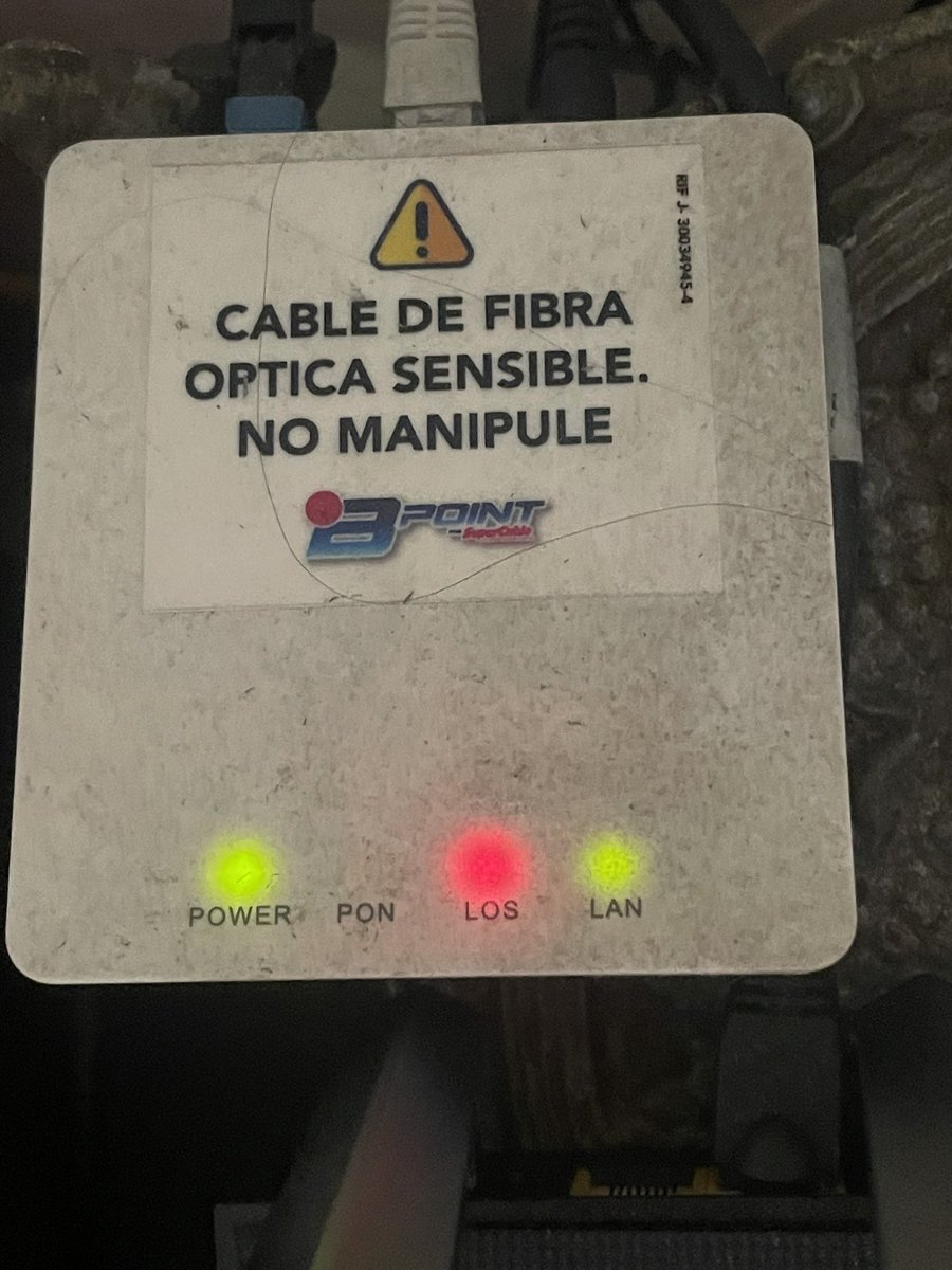 djronblanco's tweet photo. Sin servicio de internet supercable en colinas de la California,será una falla o que ya murió definitivamente?🤔 https://t.co/lyM5qXrmY1