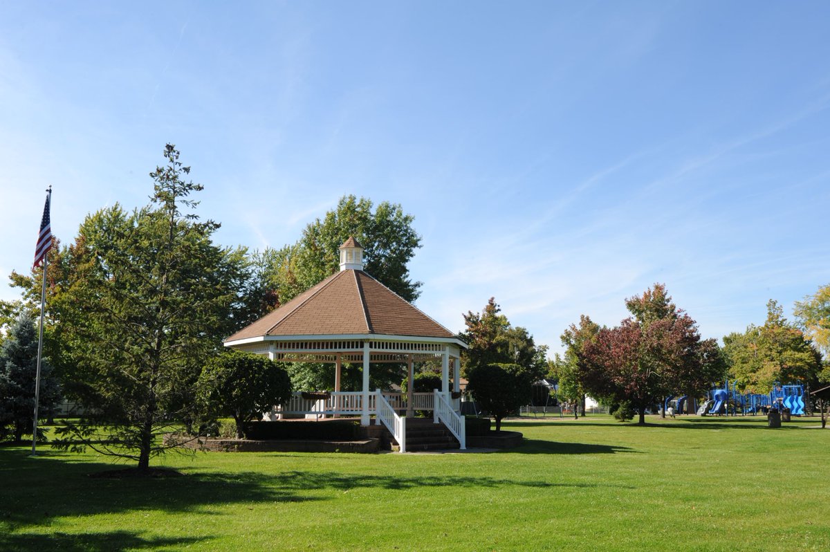 NEOPMI's tweet photo. 🌞 THIS SATURDAY! PMINEO Family Picnic
📅Aug 23 | 🕛 Noon–3:30 PM
📍Mayfield Heights, OH
🎉Volunteer recognition
🧺BYO food, games & good vibes
🚫No alcohol, pets, or bikes
📌RSVP now → https://t.co/uMKpHJiFUA
#PMINEO #FamilyPicnic #VolunteerAppreciation #SummerNetworking https://t.co/V9RDrz5uQH