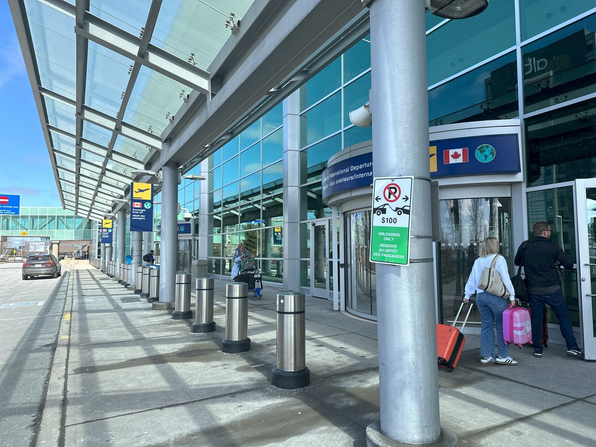 Please note you may encounter a demonstration of Air Canada flight attendants along the Departures curb today. Access to the terminal building should not be affected.

Travellers are encouraged to arrive early to avoid potential delays.