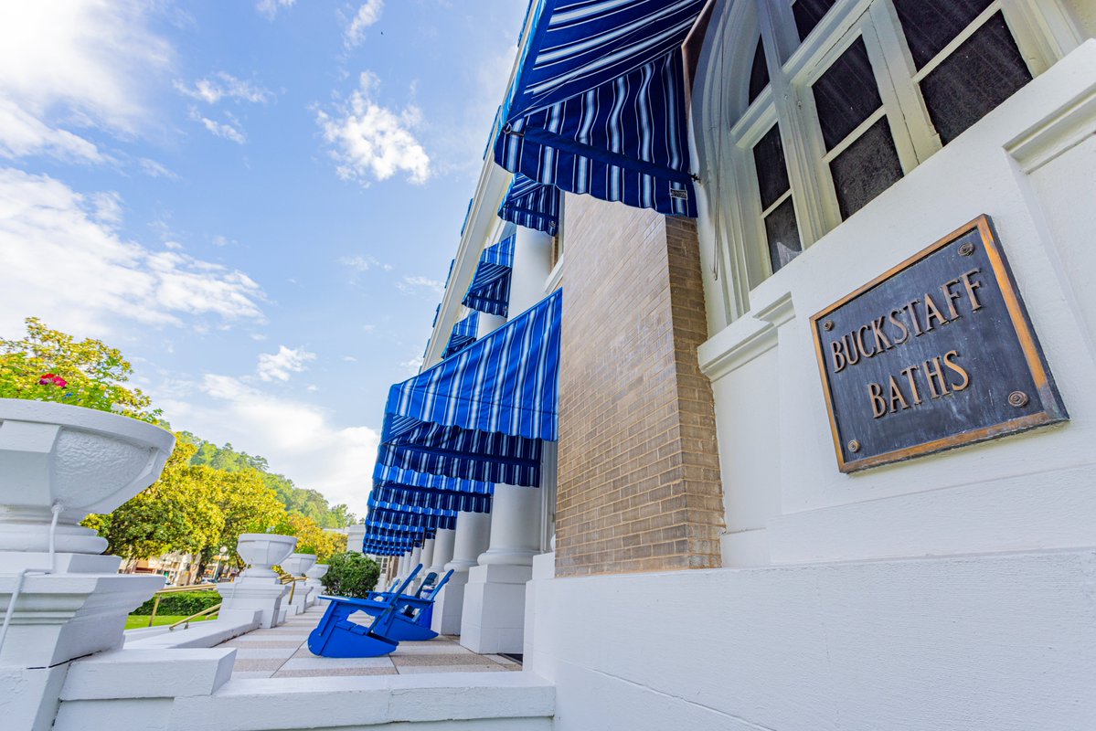 Visit Hot Springs (@visithotsprings) on Twitter photo ✨🌳 Our 4,000 year old spring water is certainly something to talk about! <a href="/onlyinyourstate/">OnlyInYourState</a> featured Hot Springs National Park's thermal springs as one of "17 Record-Breaking Attractions Inside Our National Parks this Year!"
"At 5,839 acres, Hot Springs National Park is the ✨🌳 Our 4,000 year old spring water is certainly something to talk about! <a href="/onlyinyourstate/">OnlyInYourState</a> featured Hot Springs National Park's thermal springs as one of "17 Record-Breaking Attractions Inside Our National Parks this Year!"
"At 5,839 acres, Hot Springs National Park is the