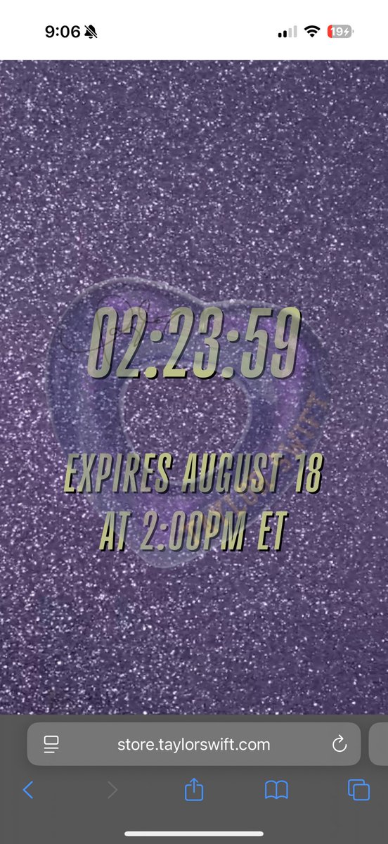 ❤️‍🔥 A MYSTERIOUS FIGURE APPEARS IN THE BACKGROUND 👀 #TSTheLifeOfAShowgirl <a href="/taylorswift13/">Taylor Swift</a> <a href="/taylornation13/">Taylor Nation</a>
