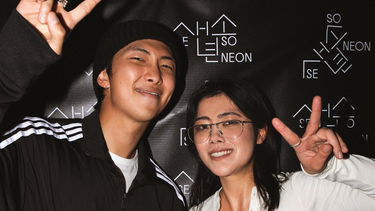 EB0YRM's tweet image. i love their friendship &amp;lt;3