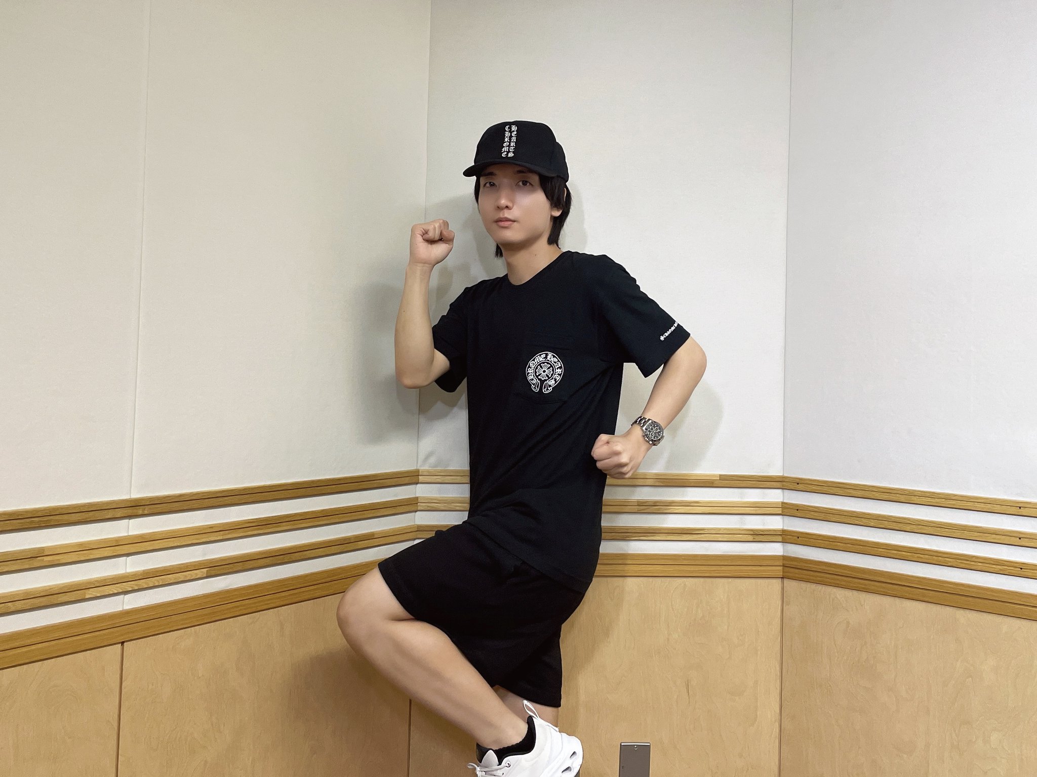 CHIAKISS 小林千晃 大川ぶくぶ スウェット 小林千晃 on X: 