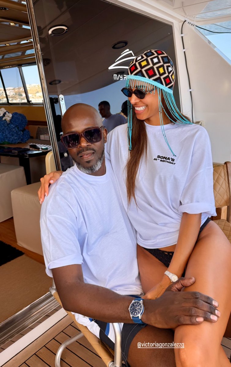 FutureBite's tweet image. Black Coffee and the new girlfriend vict 🔥👌🏾