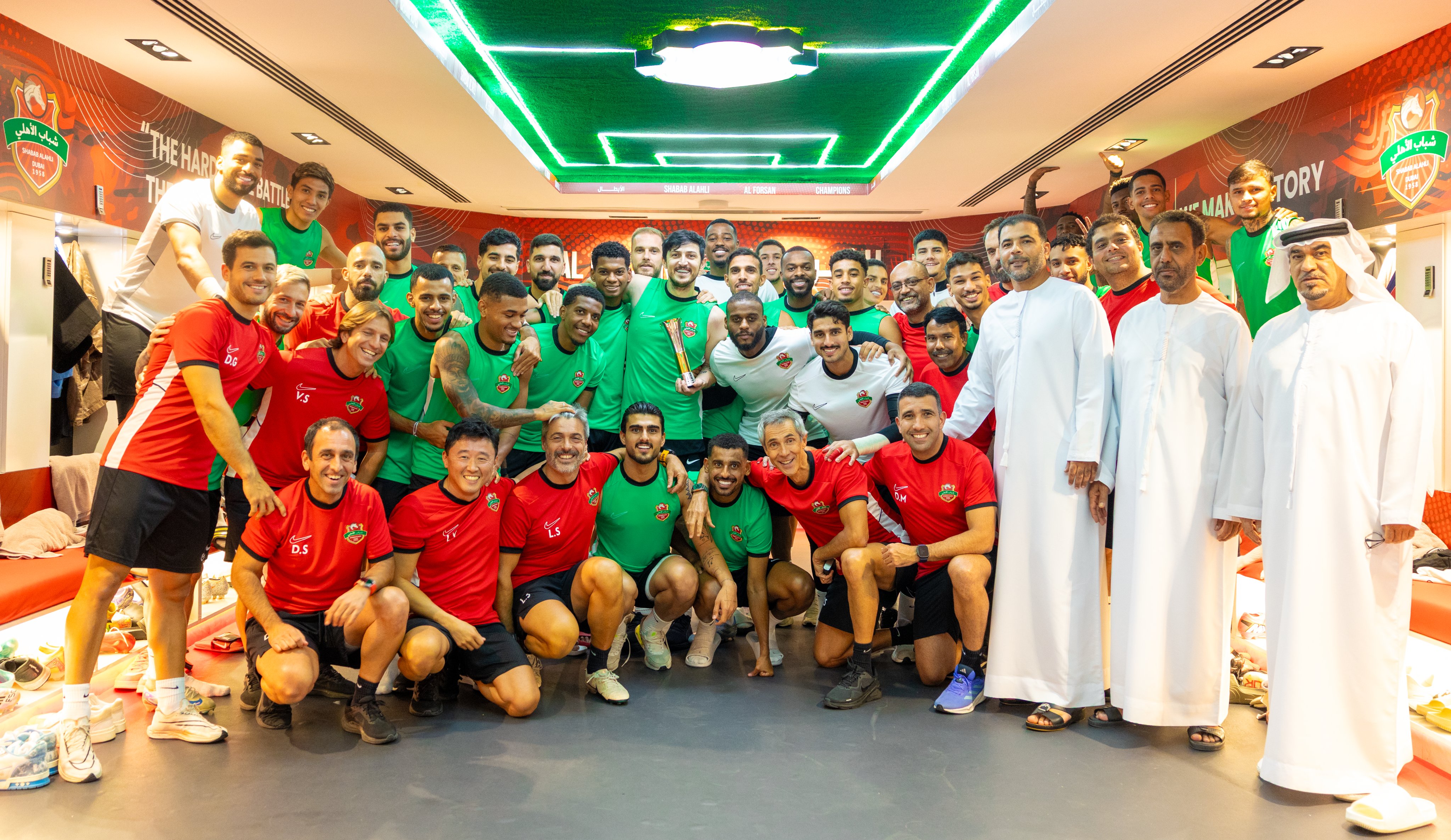 لاعبو شباب الأهلي. (إكس)