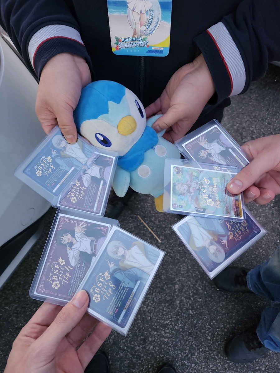 And special shoutouts to <a href="/Zero2207/">Zero</a> and <a href="/EBouboulle/">Armin enthusiast 🐀</a> for this weekend, getting top 8 in team together and also getting top 4 in Lyrical together feels genuinely insane, we're all going back with both Crests!