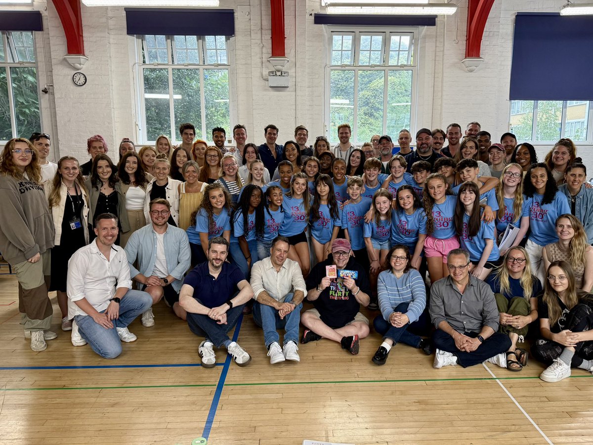 13 Going On 30 - The Musical tweet media