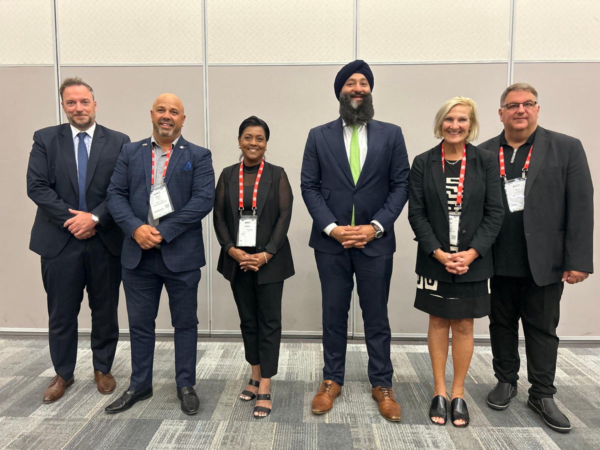 We met with the Hon. Prabmeet Sarkaria (<a href="/PrabSarkaria/">Prabmeet Sarkaria</a>) to advocate for urgent safety upgrades on Hwy 10 and key truck routes in #Caledon.

We also discussed prioritizing the Caledon-Vaughan GO line to Bolton before 2041 and a second station in south Bolton.

#AMO2025 <a href="/ONtransport/">Ontario Ministry of Transportation</a>