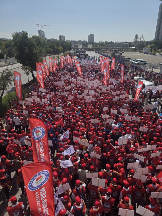 Zam konusunda memura neden işçiden çok daha düşük teklif veriliyor? #MemurMeydanda