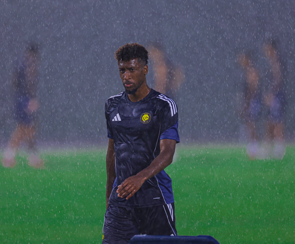 AlNassrFC's tweet image. تحت المطـر 🌧️
#النصر_الاتحاد | #النصر_في_هونغ_كونغ