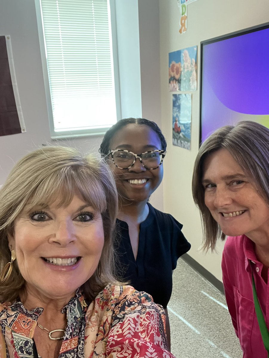 julieteague1234's tweet image. Mia and I just left Berkner HS after a great PLC with the Algebraic Reasoning teacher!
Jeanne Dean you are a rockstar!!