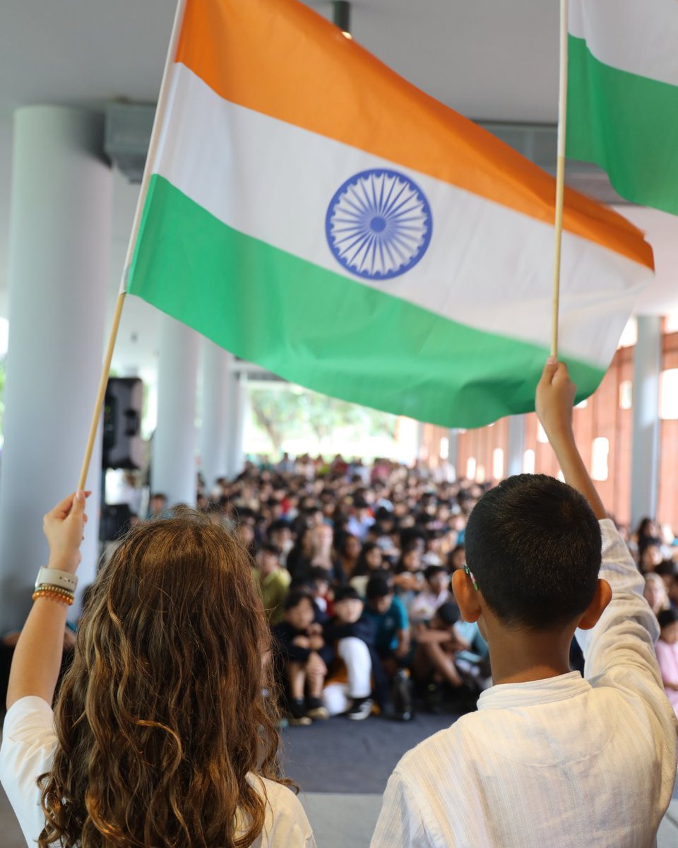 The school came together to celebrate India’s Independence Day with pride and joy. The day was a powerful reminder of our shared history and the values of freedom and diversity that we cherish.
#IndependenceDay #StonehillInternationalSchool #GlobalCitizen #SISCommunity #SISLearns