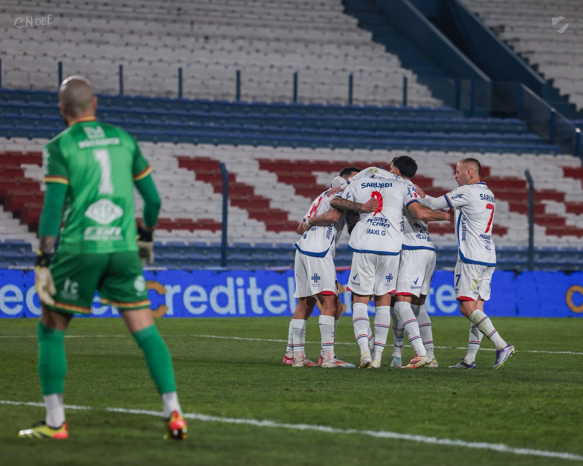 𝗘𝗤𝗨𝗜𝗣𝗢 ✊🏻