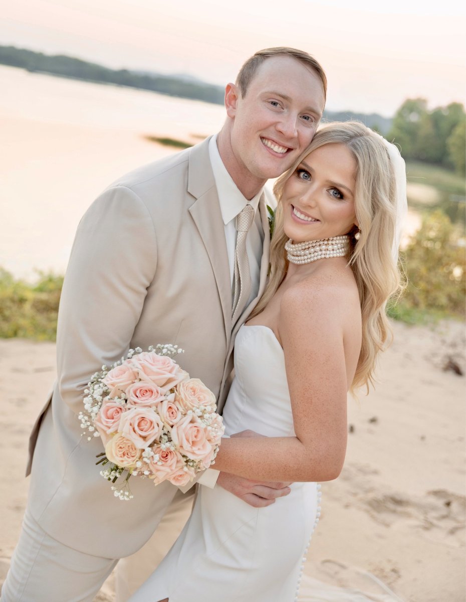 Congratulations to Captain Braden Smith ’16, who married Carrington Gay in the Dominican Republic on May 20, 2025. Gunther Spore ’16 and Jack Pfaffinger ’16 served as groomsmen, and John Lilly ’16, Zac Smith ’18, and Sid Smith ’20 attended. #wearesj #amdg