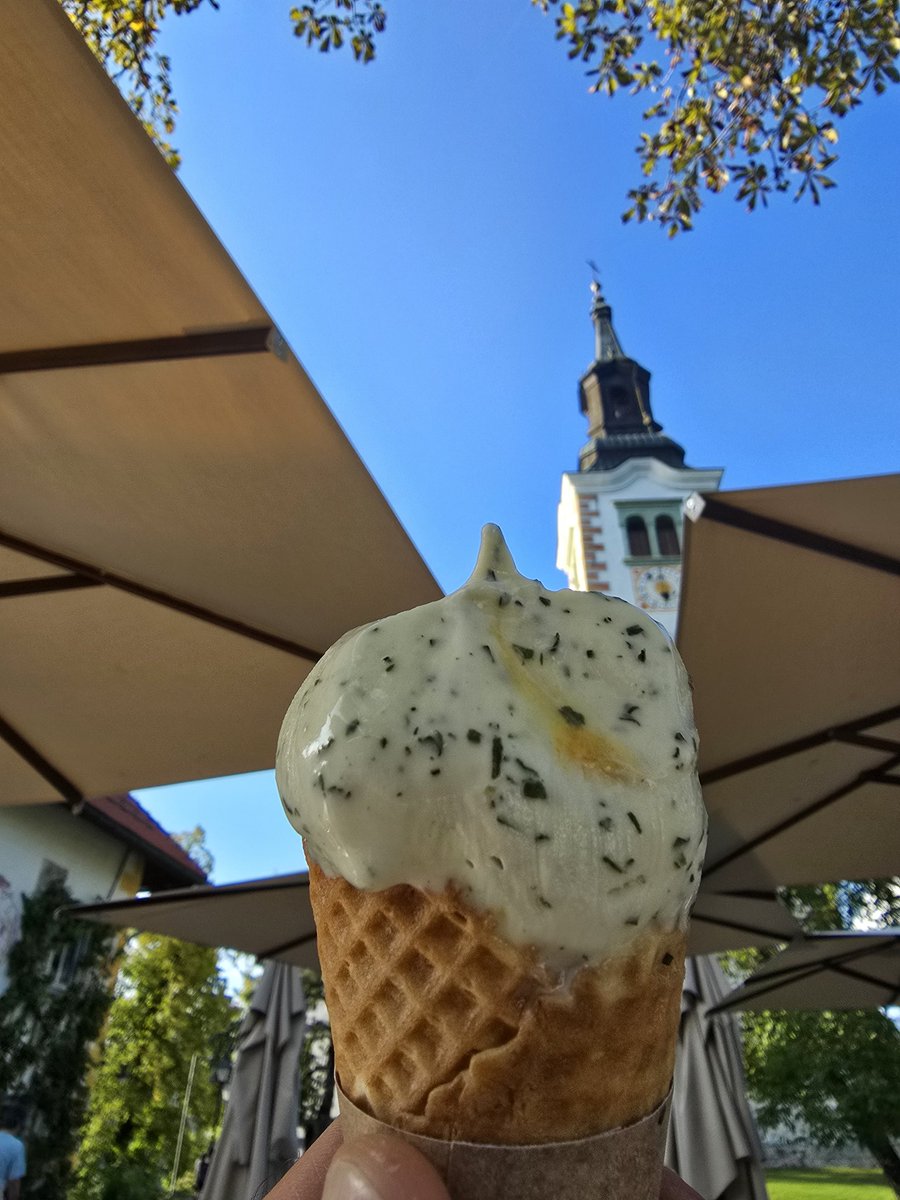 Rabaš sup za na pehtranov sladoled ❤️. #Bledanje