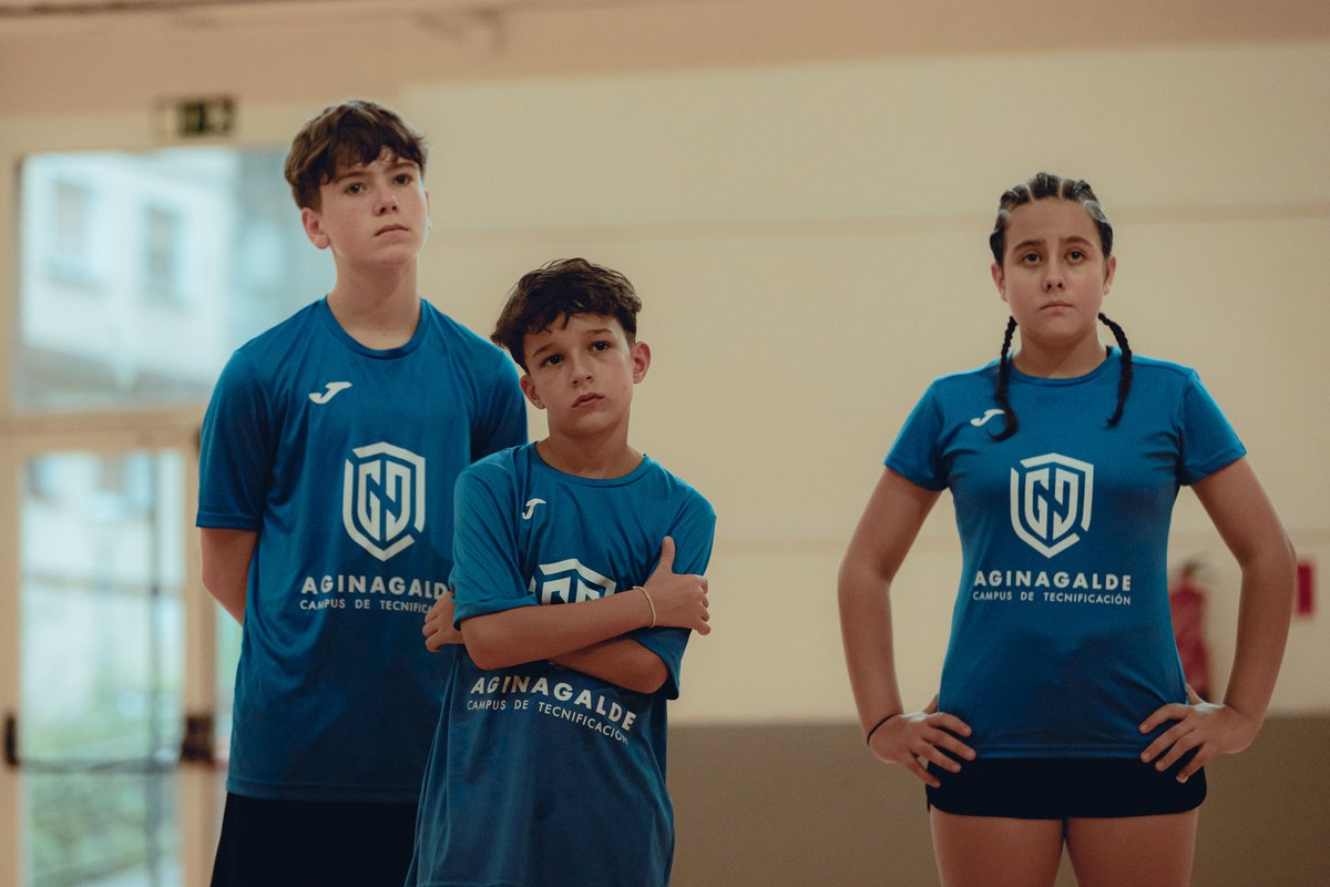 CAginagalde's tweet image. 🤾 ¡Así arrancaba el tercer día en @CAginagalde: entrenando y disfrutando al máximo!

🙌 Entrenamos, aprendemos y, sobre todo, disfrutamos.

📸 facebook.com/share/19XxMzbM…