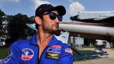 Sushant A Man On Mission ✨
#SushantSinghRajput 👑 🩵 ✨
      🦋 🦋 🦋
🩷<a href="/itsSSR/">Sushant Singh Rajput</a> 🩷
Sushant Singh Rajput's interest in NASA's 2024 moon mission and his preparation for It. ✨ ✈️🚀 🌠 🪐 💖