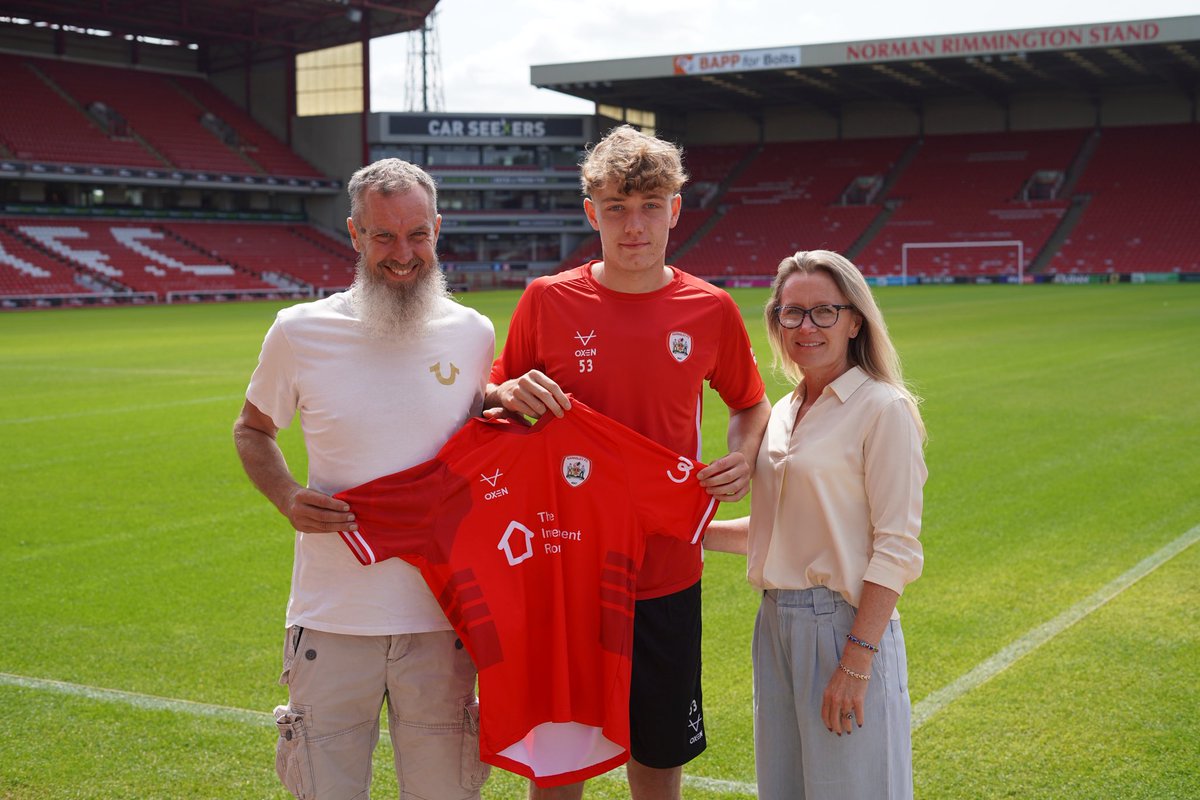 Absolutely buzzing to have signed my first pro contract <a href="/BarnsleyFC/">Barnsley FC</a>