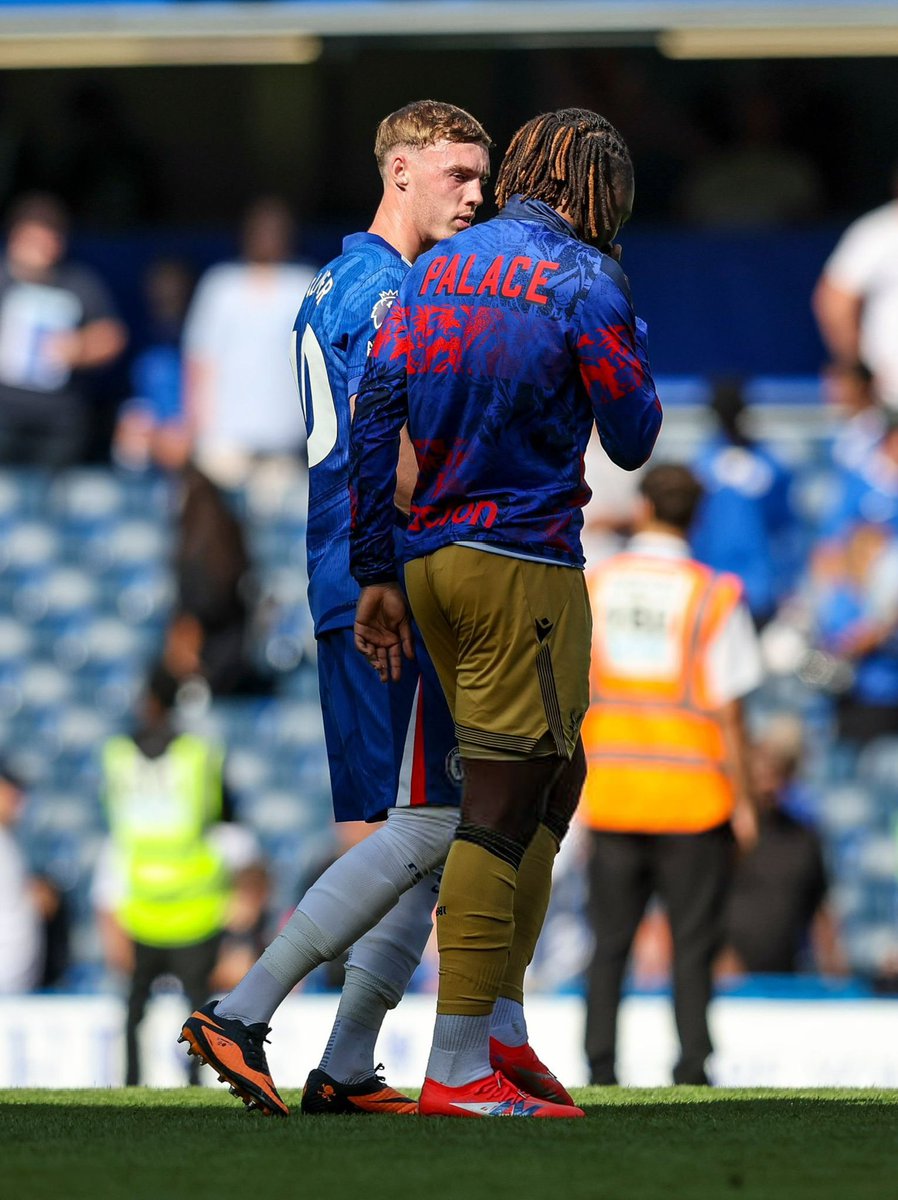 🚨Chelsea Fans - If Simons were to fall through, should we move for Eze?🚨

Xavi Simons is heavily linked with CFC, and will likely be announced once we sell some players.

But what do you think? Can you imagine the damage this duo would do together in the PL?🥶🦁🔵