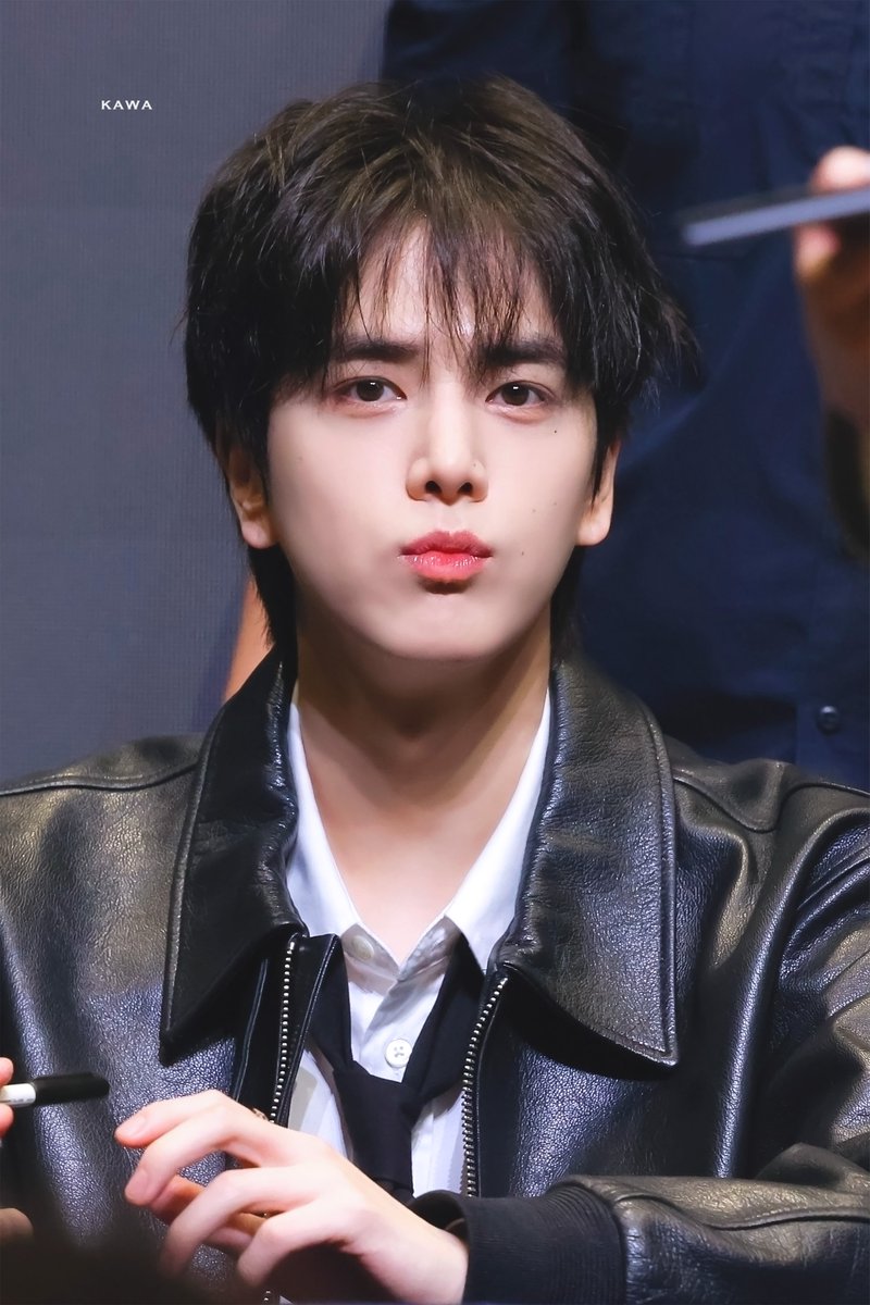 250815 뮤빗몰

영훈이 오리 부리 뾱 ˎ₍•ʚ•₎ˏ

#영훈 #더보이즈 #YOUNGHOON #THEBOYZ #TBZ