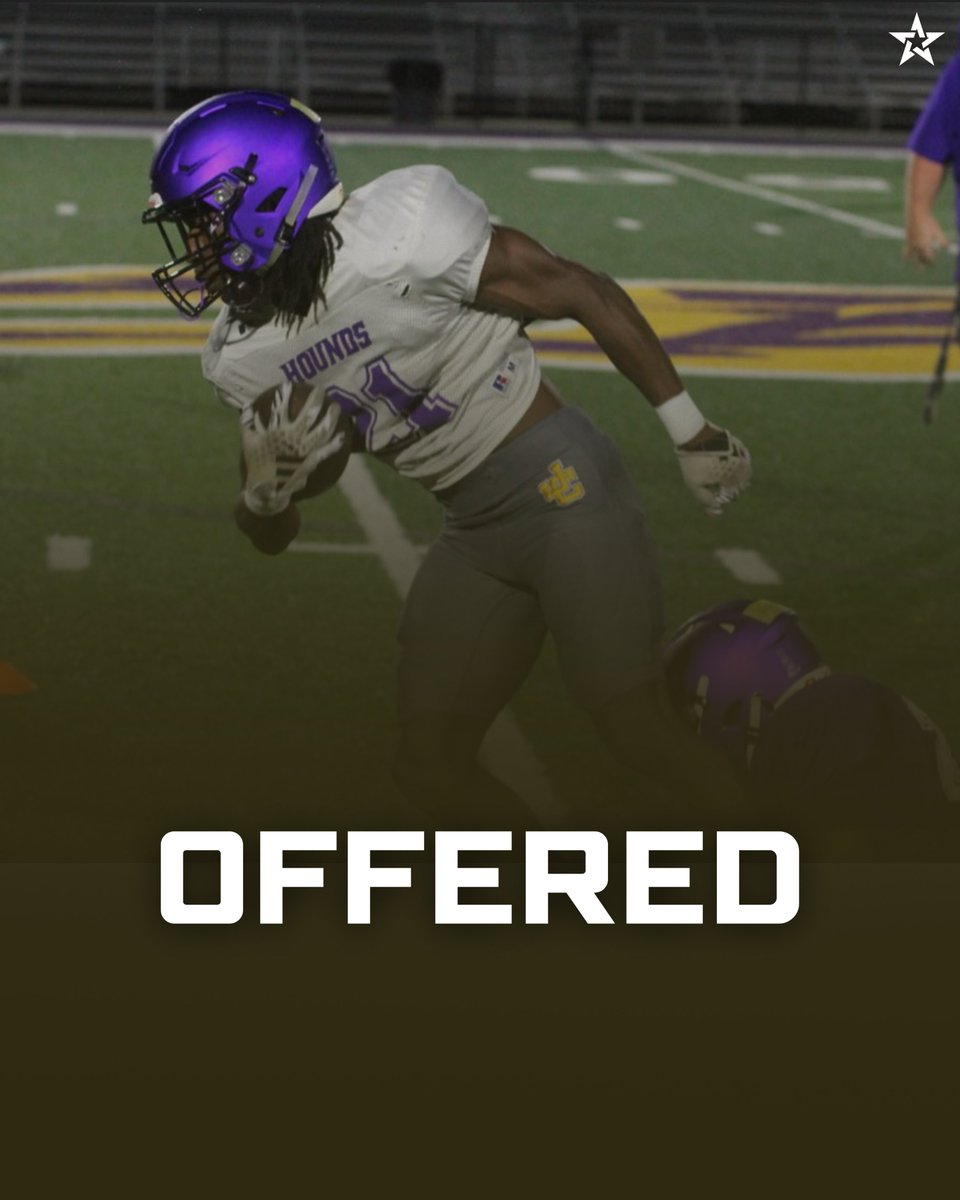 AthLinkd (@athlinkd) on Twitter photo 2026 Georgia prospect Bruno Hicks (<a href="/Brunohicks5/">Bruno hicks</a>) is starting to see an uptick in his recruitment.
The 5'8" RB/DB just received his first offer from Point. 2026 Georgia prospect Bruno Hicks (<a href="/Brunohicks5/">Bruno hicks</a>) is starting to see an uptick in his recruitment.
The 5'8" RB/DB just received his first offer from Point.