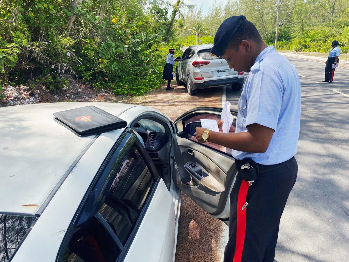 Officers from the Exuma Division conducted road checks in the areas of Farmer’s Hill and Moss Town, near the Exuma International Airport roundabout. Several individuals were cited for various traffic violations.