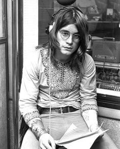 crockpics's tweet photo. Ozzy Osbourne in the studio, 1970 https://t.co/EB5G6tiaYM