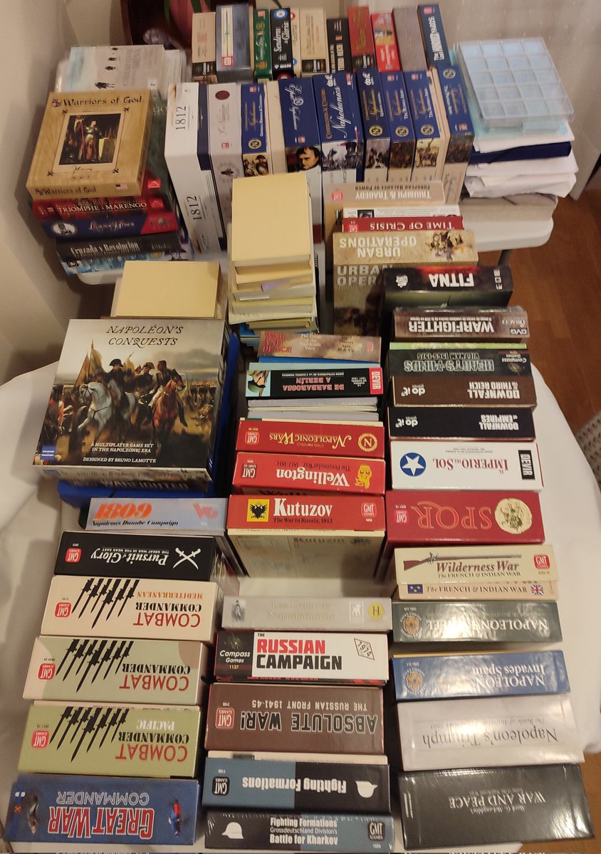 ¿ Alguno preferido ? (montando nueva estantería).