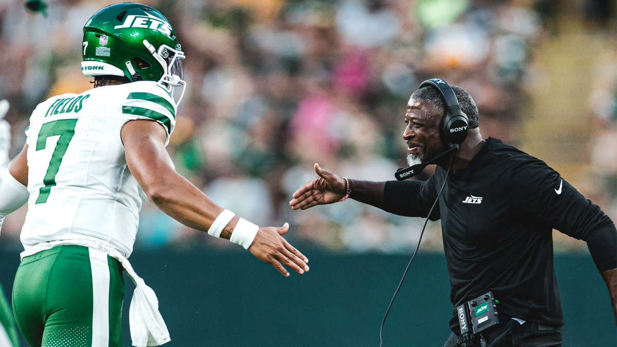 DumpItOff's tweet photo. What do the #Jets, Aaron Glenn need to prove?

https://t.co/mUulLfJ8o6 https://t.co/xaocBiDsPa