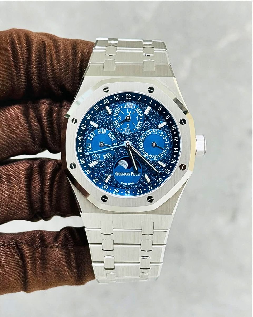 Bear Market Insurance for Chads

One of 200

AP Royal Oak "John Mayer" · 26574BC 

Available Now · DM 👇