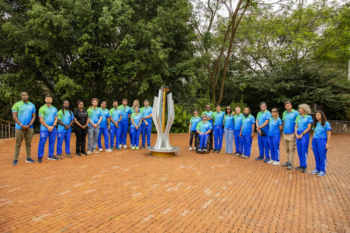 e_murangwa's tweet image. Honoured to host @Ride_For_Unity at @Kigali_Memorial yesterday. Shared how football saved my life in the 1994 Genocide against the Tutsi and how sport now builds unity and tolerance across Rwanda. 🚴‍♂️💛 #RideToReconnection #Kwibuka #SportForPeace #Kigali2025