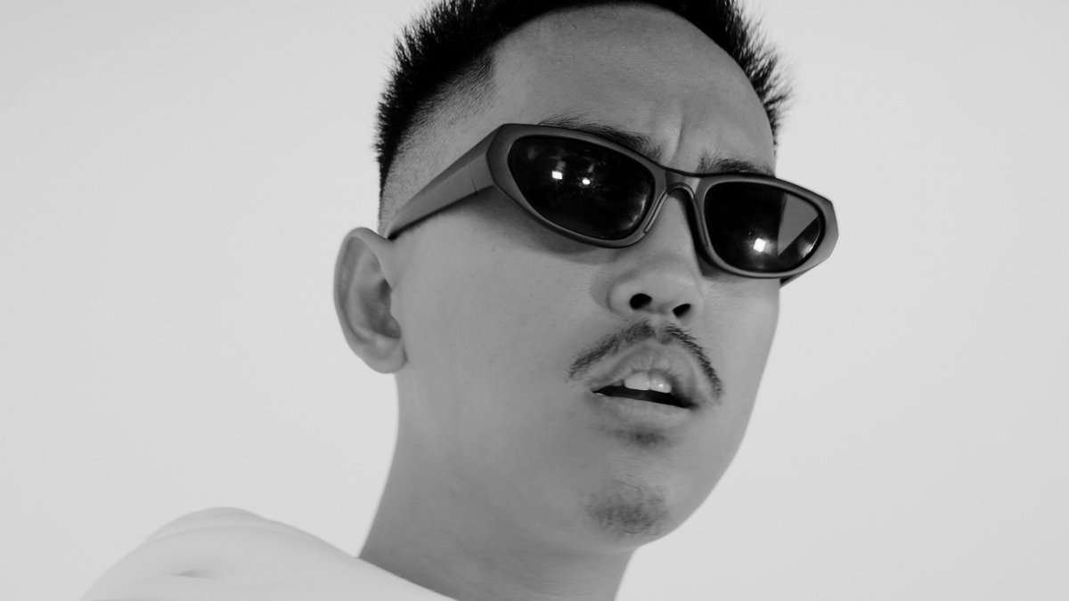 thebobbyearth's tweet image. Stills from RELEASE! Directed by Matt Wink and myself.

Check out the full EP visualizer: youtu.be/1_HW-Wv-aCA