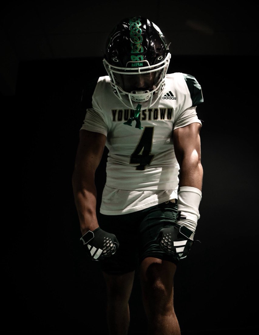 THE U Student Section tweet media