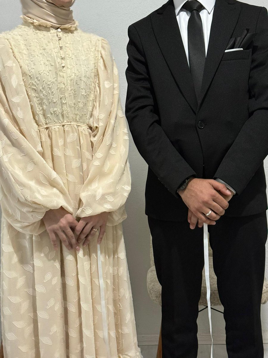 Sen, dünya rızkından bana verilmiş en güzel nimetsin..