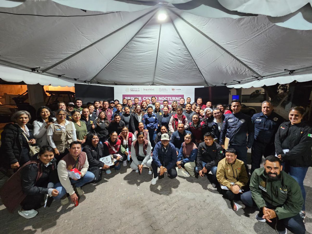 Bety_Olivares's tweet photo. La semana pasada en coordinación con el Gobierno del estado de Baja California, el municipal de #Tijuana y Gobierno de México realizamos el primer censo nocturno de personas en situación de calle y de movilidad.

Sin duda fue una excelente experiencia en la que cada un@ de l@s servidores públicos puso el ejemplo de que con empatía, solidaridad y unidad en los gobiernos de la transformación trabajamos para garantizar el bienestar de tod@s.

Junt@s somos #SembradoresDePaz 🇲🇽❤️