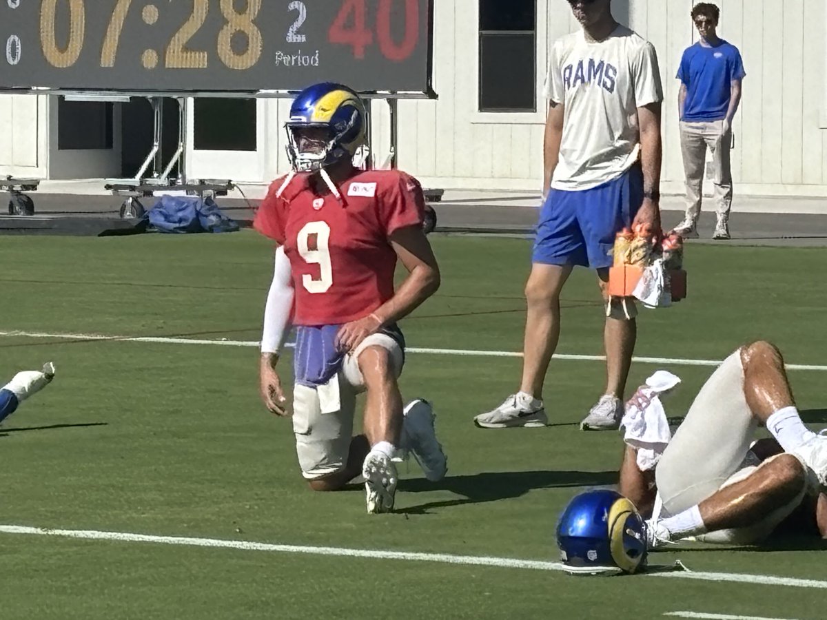 Stafford on the field in jersey and pads for the first time since start of training camp.
