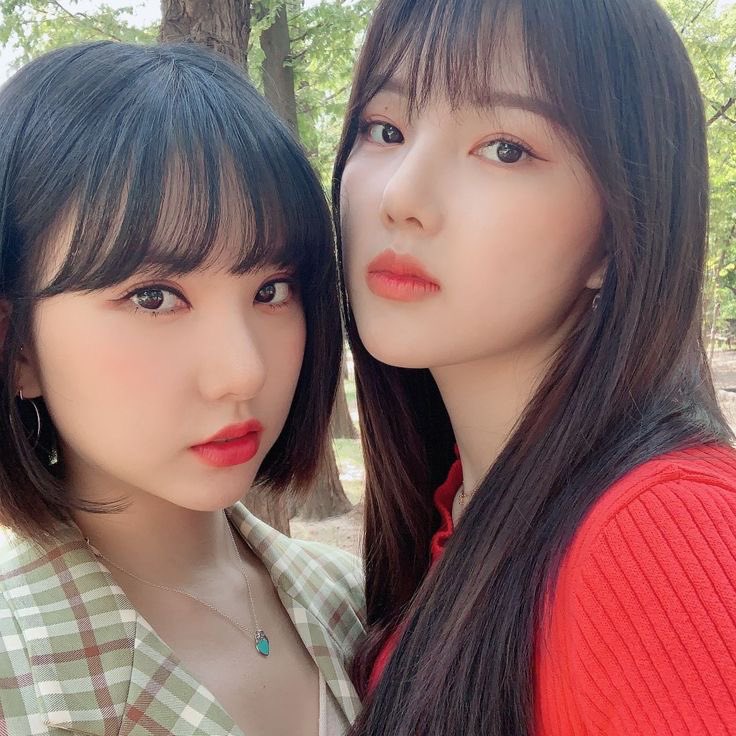 picsofeunha's tweet photo. Happy birthday to the prettiest cutest yerin!! 💜
#happy_yerin_day https://t.co/7G2yhvh4PF