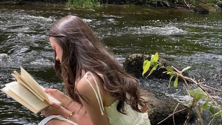 suaverotic's tweet image. 