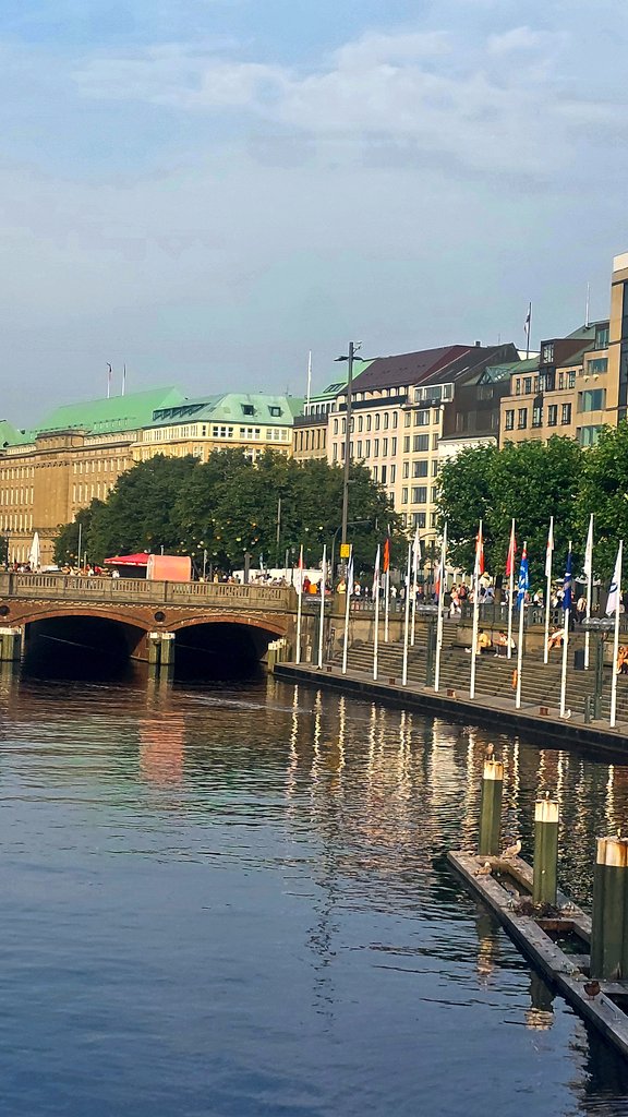 Hamburg is such an amazing city, super sad I didn't take that many pictures 🫠

Next stop: Gamescom 🩷