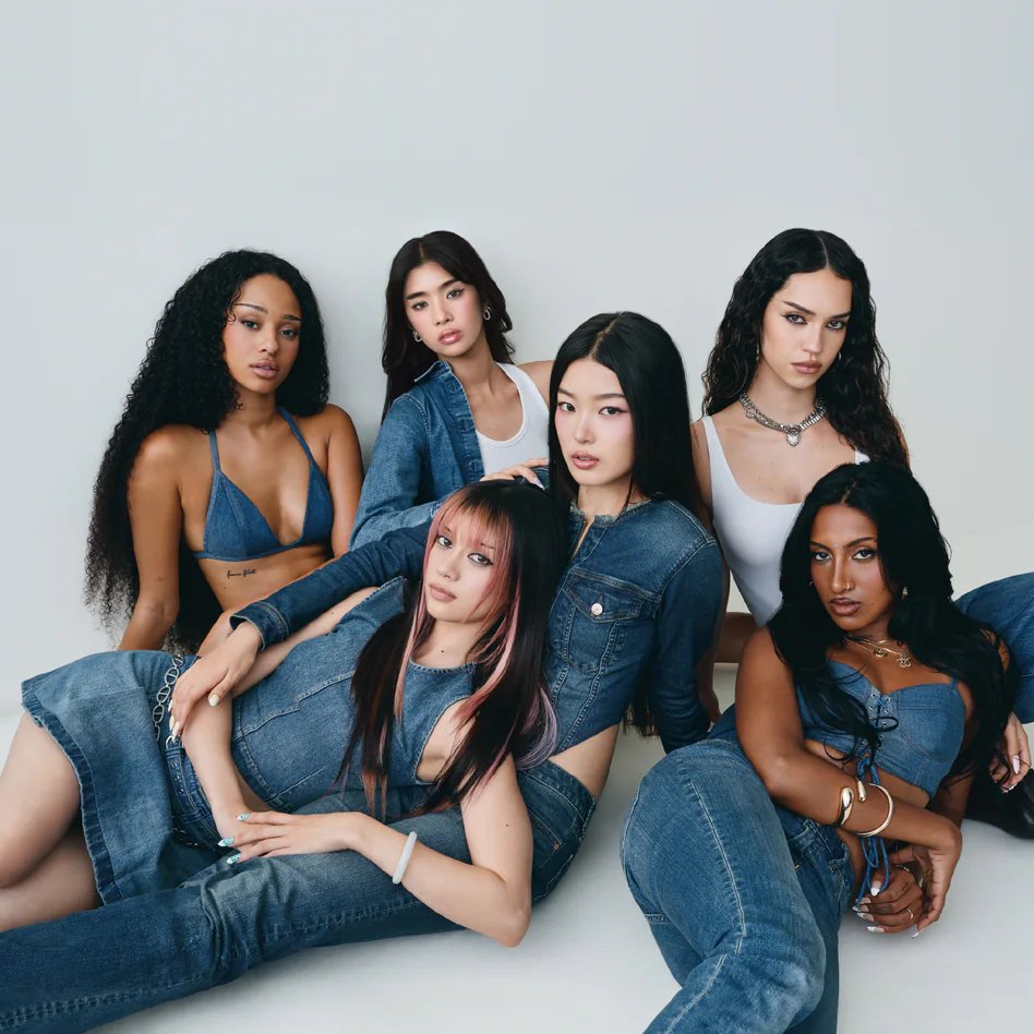 🌟| #KATSEYE x GAP 

Better in denim