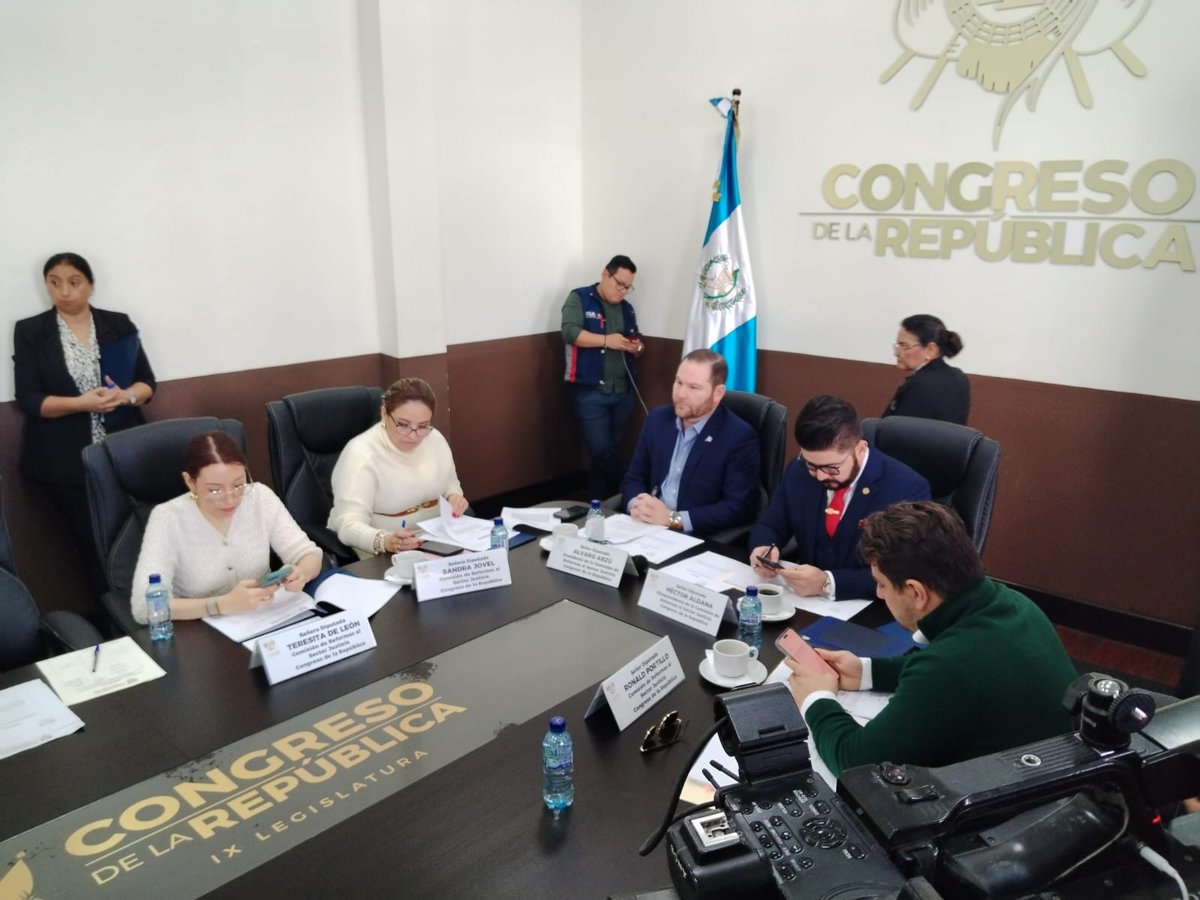 Diario La Hora tweet media