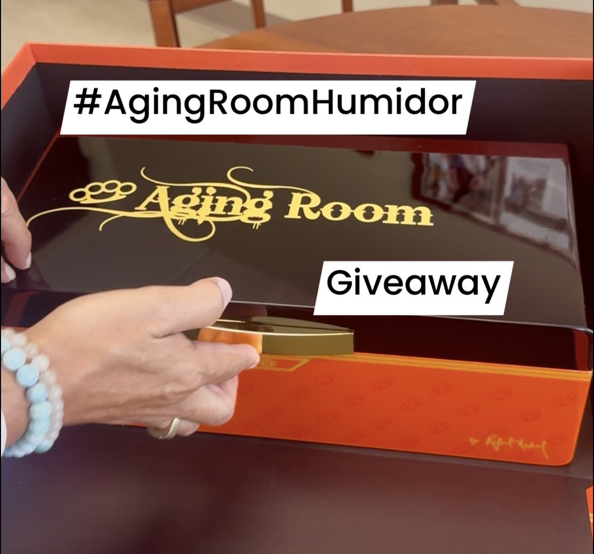 Rafael Nodal (@rafaelnodal) on Twitter photo Follow me in Instagram at <a href="/RafaelNodal/">Rafael Nodal</a> and <a href="/AgingRoomCigars/">Aging Room Cigars</a> for a chance to win this #AgingRoomHumidor.
Void where prohibited by law. Adults only and valid only in USA. I will pick at random a winner tomorrow August 19. Follow me in Instagram at <a href="/RafaelNodal/">Rafael Nodal</a> and <a href="/AgingRoomCigars/">Aging Room Cigars</a> for a chance to win this #AgingRoomHumidor.
Void where prohibited by law. Adults only and valid only in USA. I will pick at random a winner tomorrow August 19.