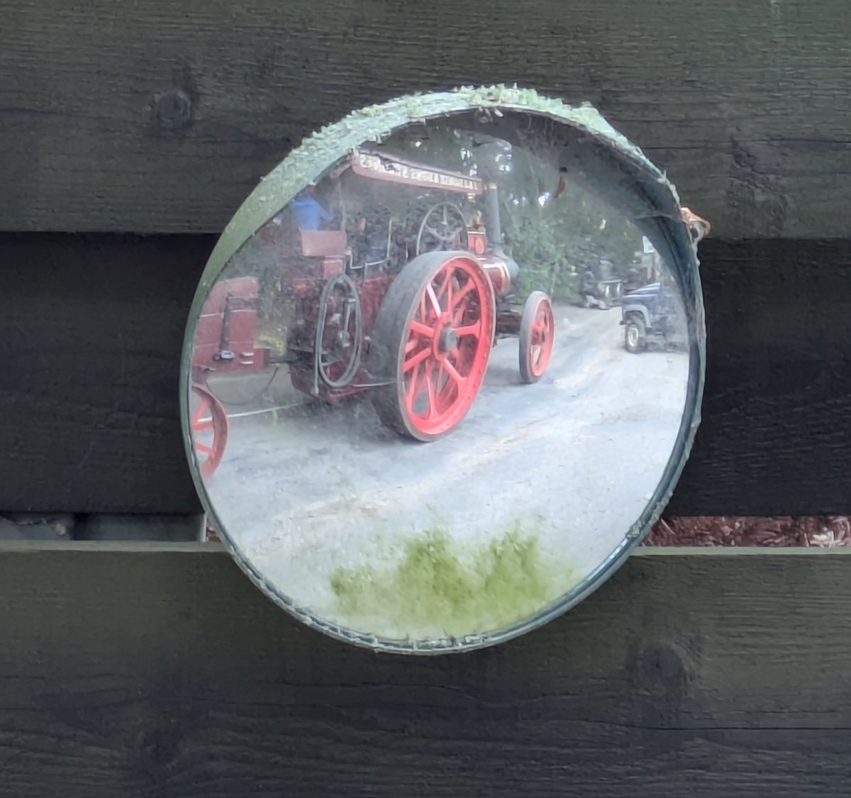 burngold's tweet photo. Reflection of a traction engine road run. #Stithians #Cornwall #Steam https://t.co/haOZBzde6V