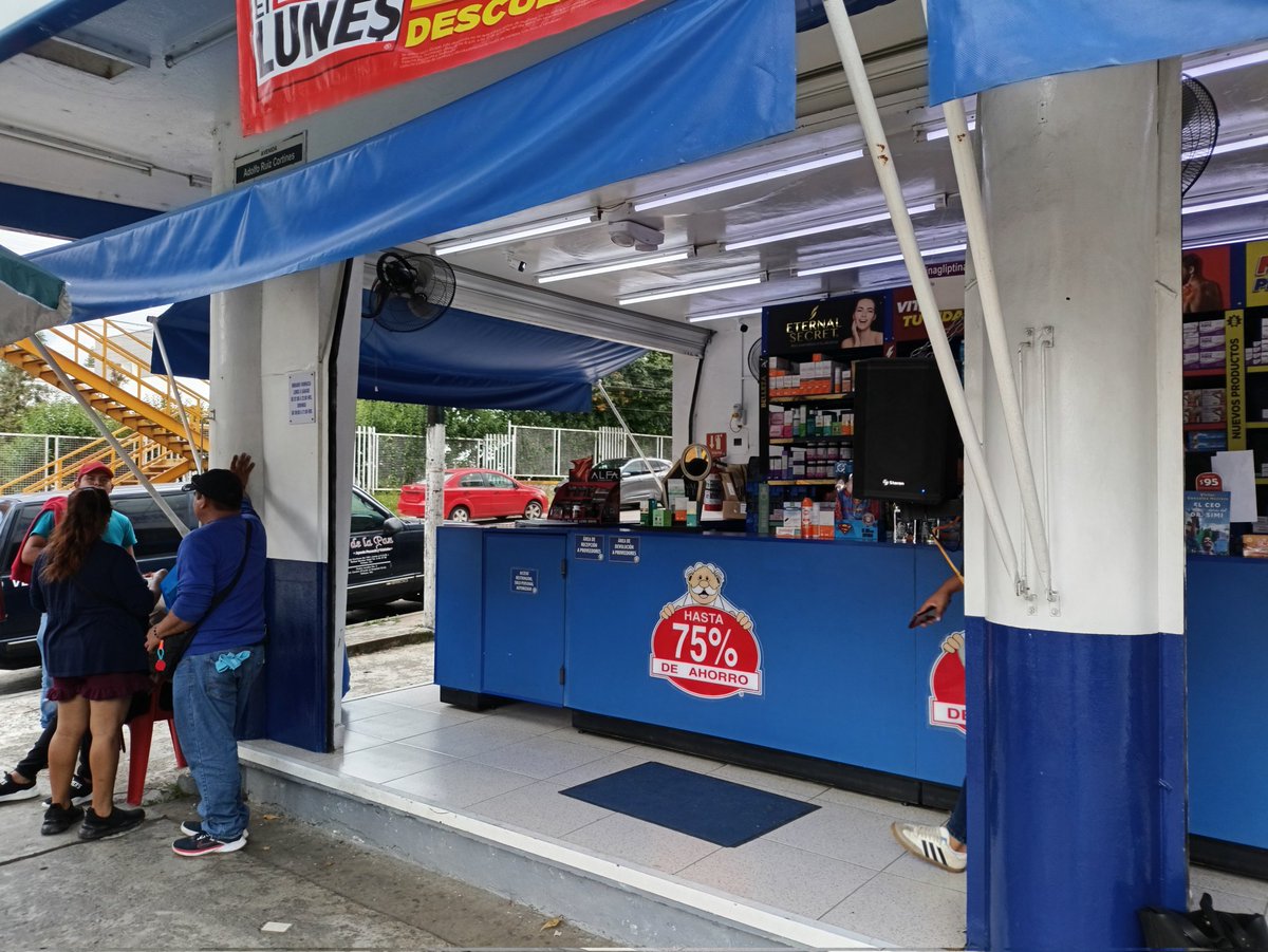 Laura Castro tweet media