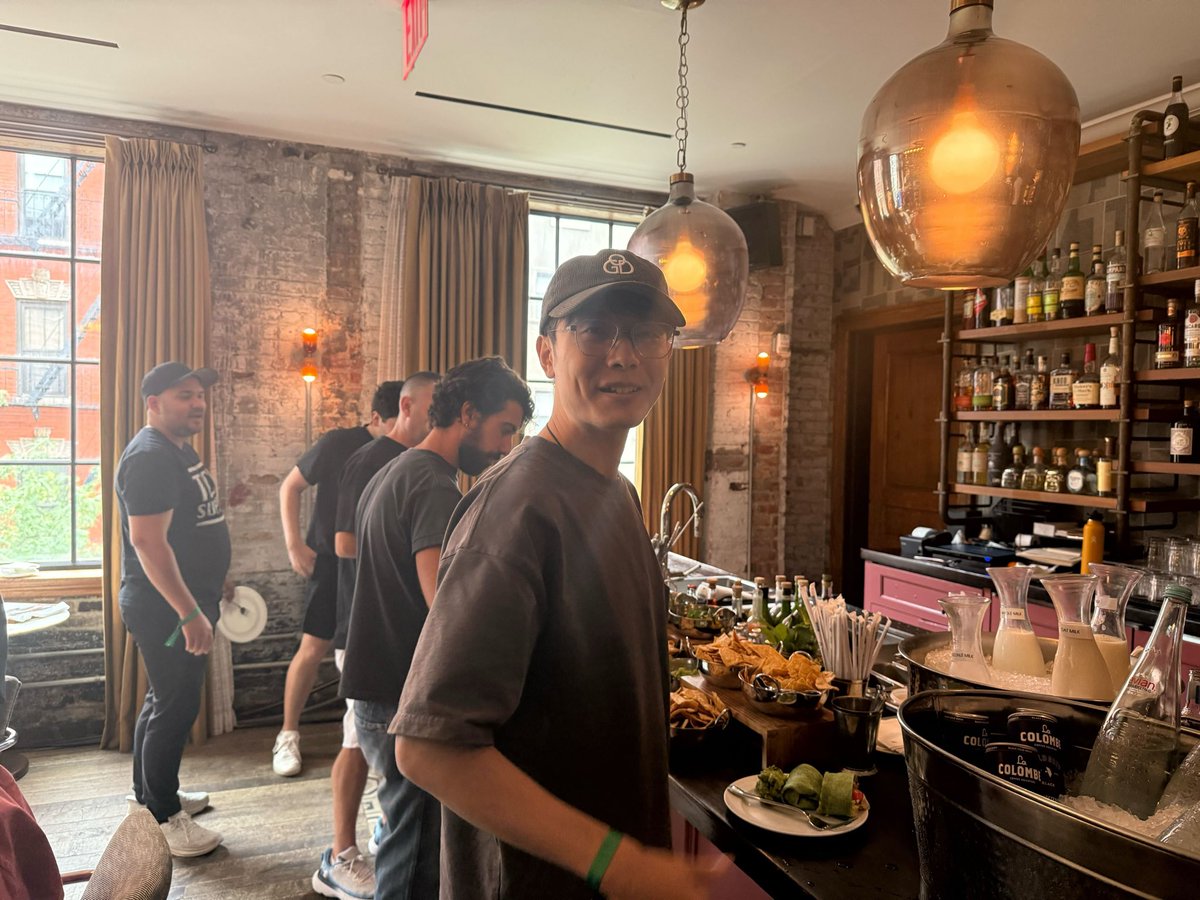 Our co-founders are at the <a href="/buildabera/">Build A Bera Workshop</a> hackathon in NYC 🐻

If you're building the future of DeFi and want to chat about embedded yield infrastructure, personalized risk intelligence - find <a href="/CryptoMeina/">Meina 🌱</a> and <a href="/Block_vinceD/">Vince 🌱</a> 🌱

Building in public, meeting builders 🤝