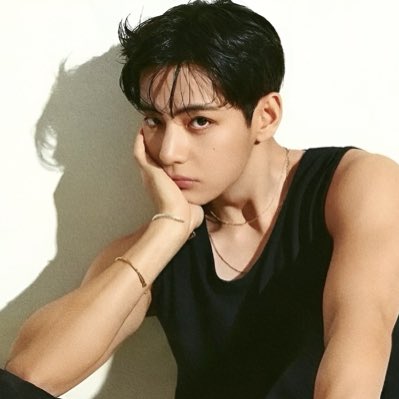 KimLineOwnsMe's tweet image. #NewProfilePic